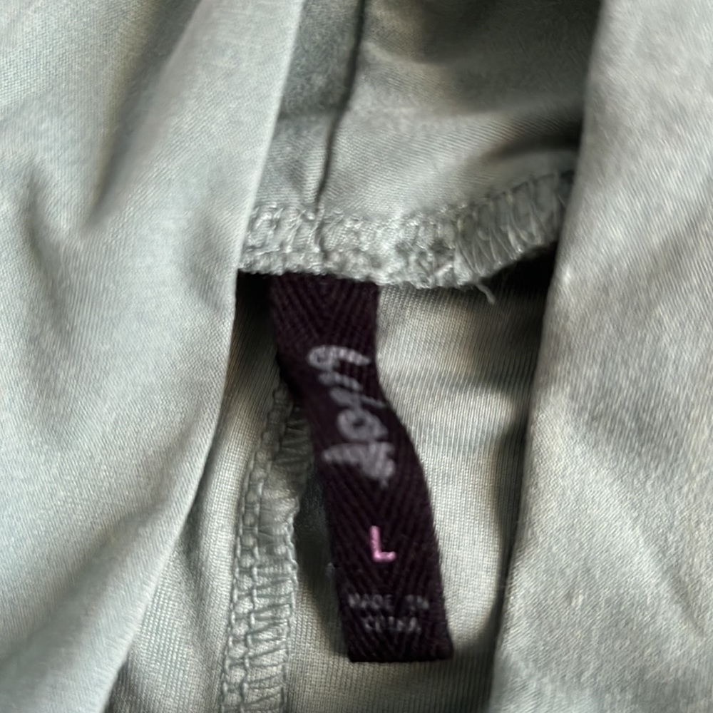 Soft sage green Swede dress - Picture 3 of 4